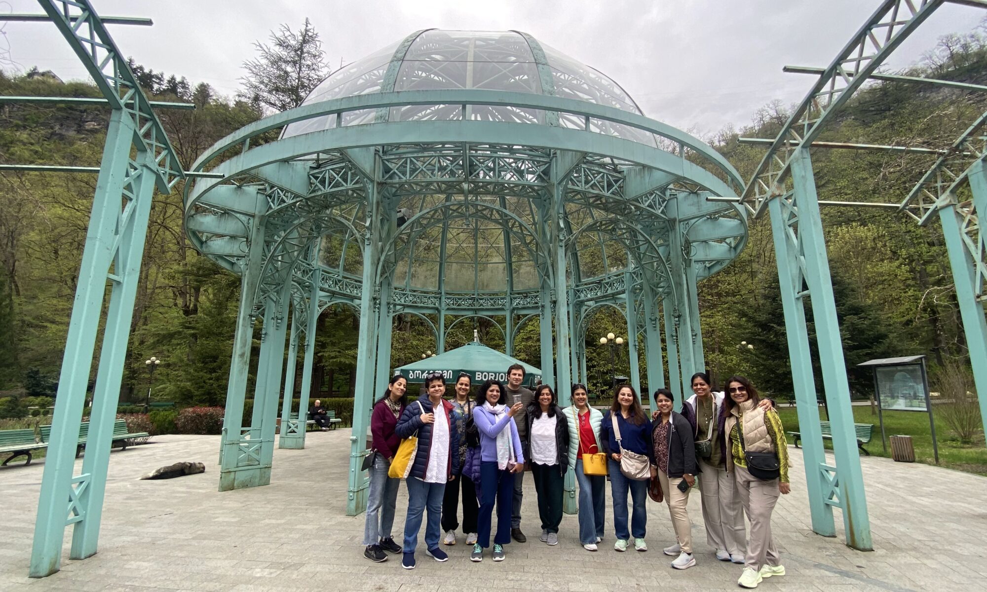 women group tours for bonding