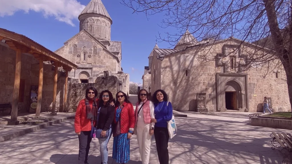 women only tour groups