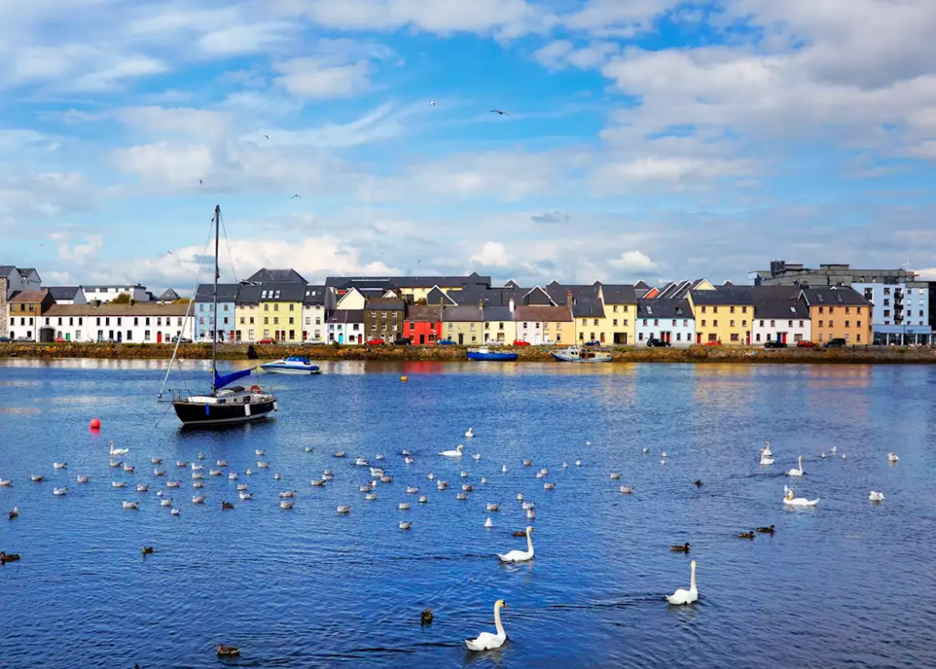 Cliffs, Castles & Celtic Soul: Ireland